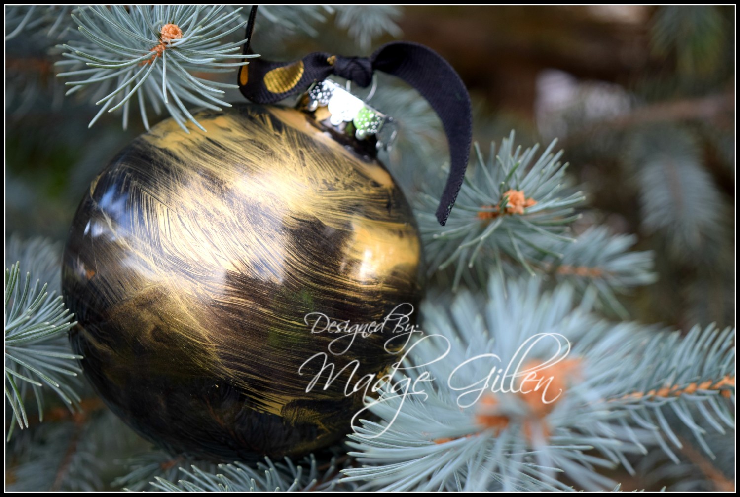 Elegant Black and Gold Christmas Ornament 1.Madge Gillen