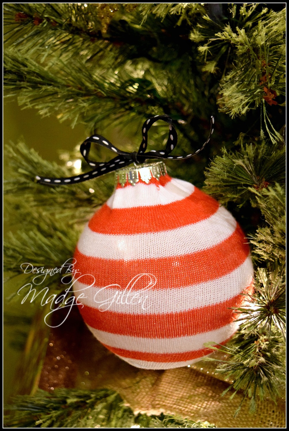DIY Christmas Sock Ornament. MadgeGillen1